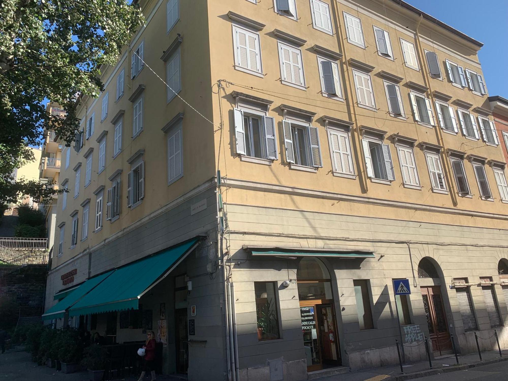Apartamento Alla Scaletta B Trieste Exterior foto