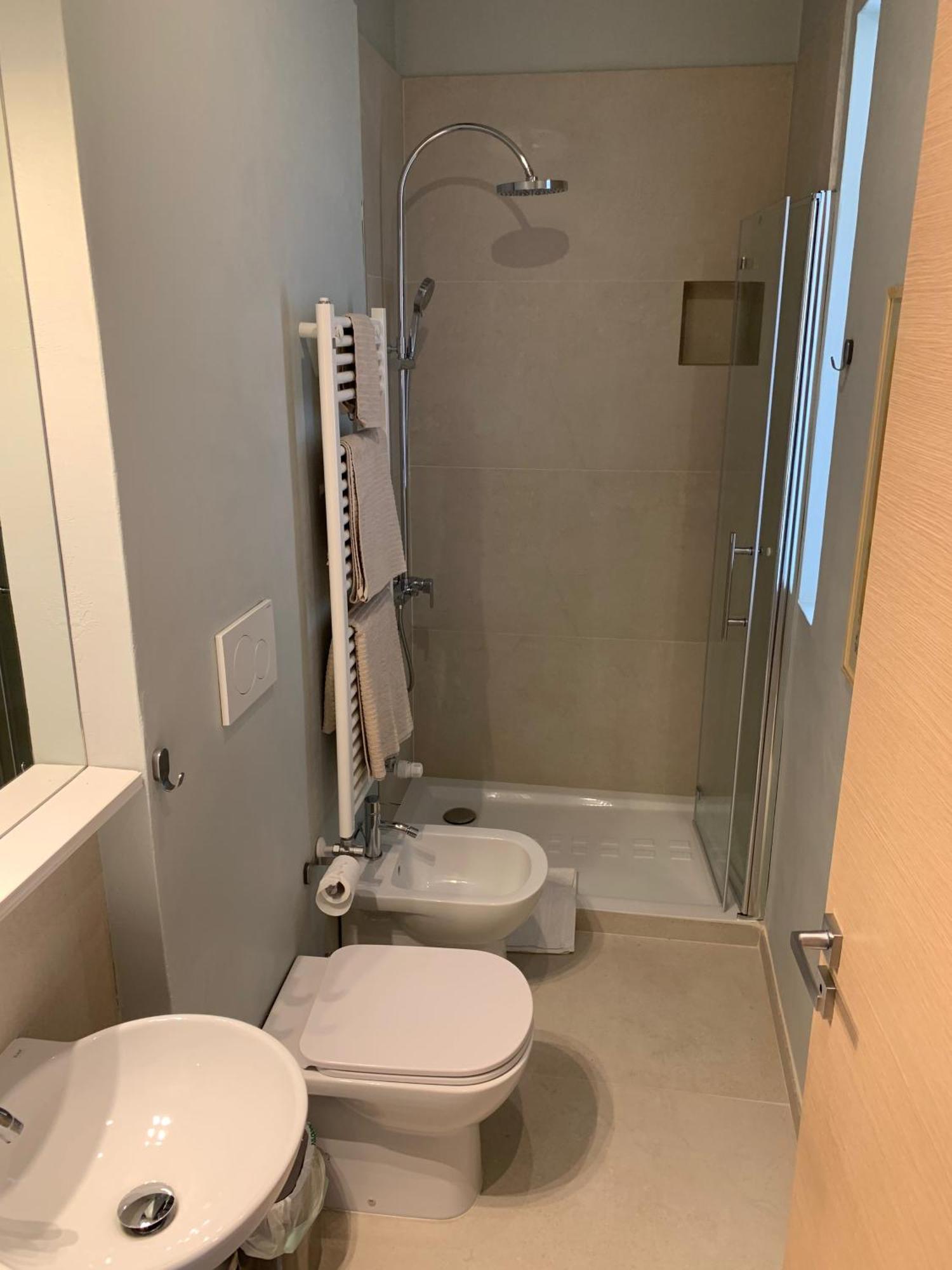 Apartamento Alla Scaletta B Trieste Exterior foto